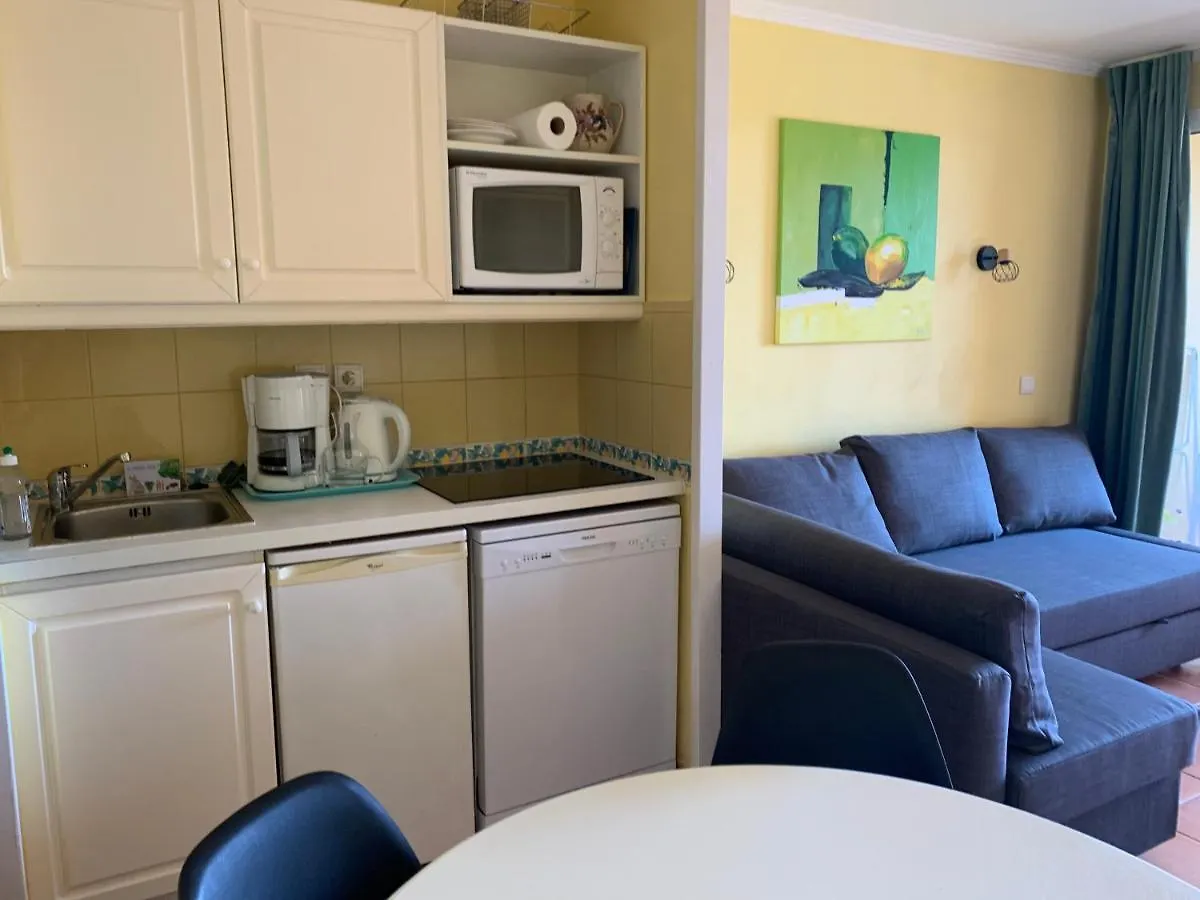 Appartement Domaine Golf P&V Pont Royal Provence Avec Parc Aquatique Mallemort 0*,  France