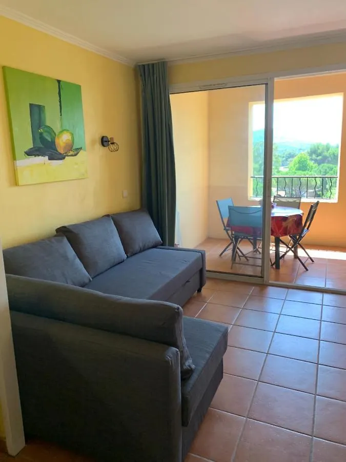 Appartement Domaine Golf P&V Pont Royal Provence Avec Parc Aquatique Mallemort 0*,  France